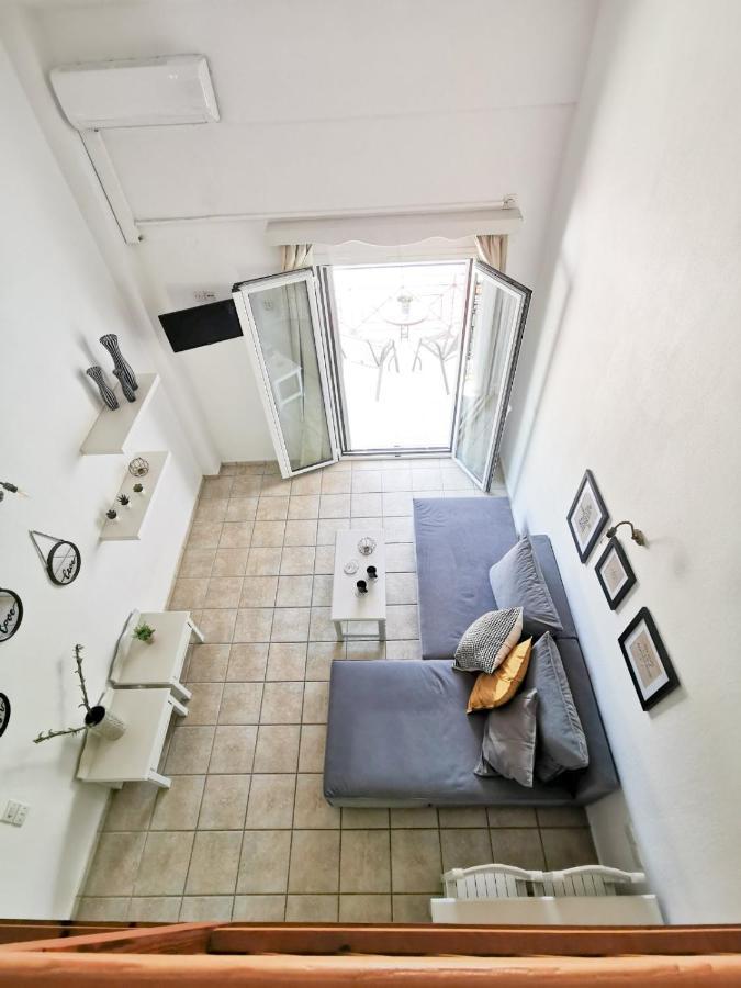 Haris Apartments Koukounaries Exterior photo